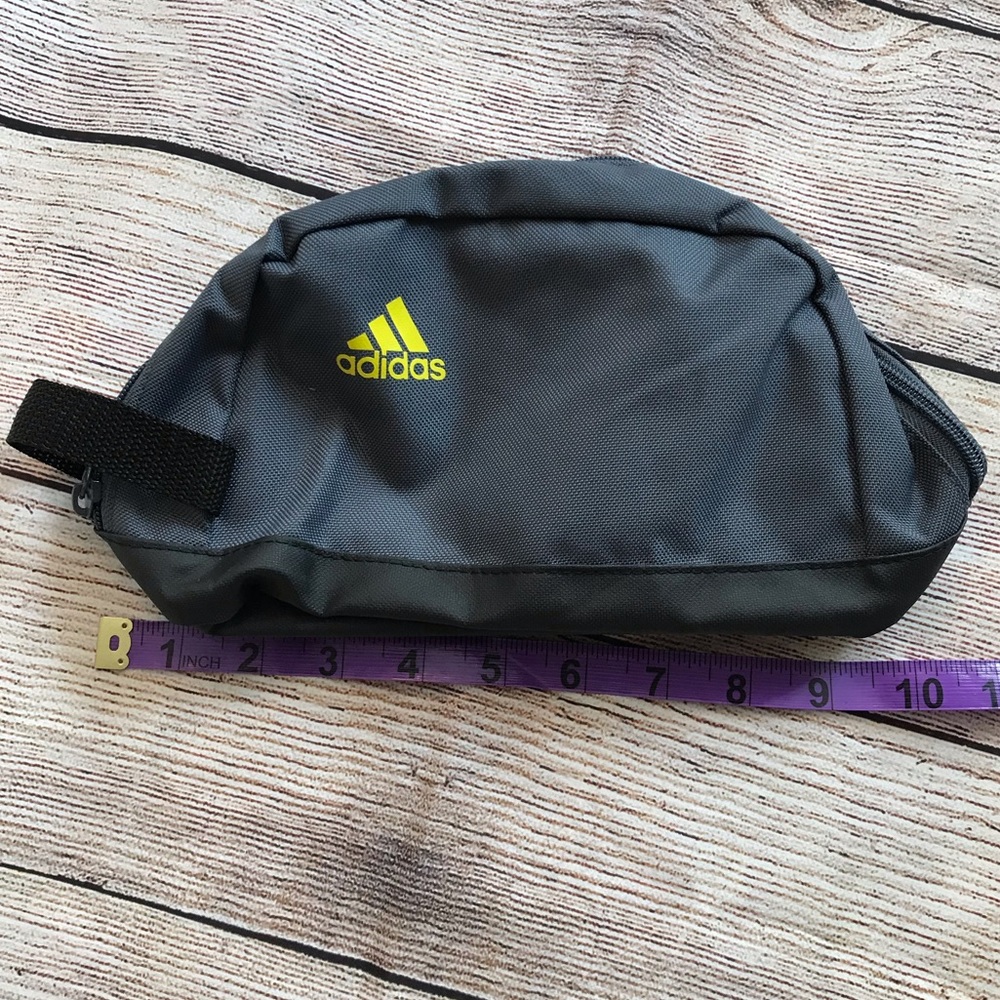Adidas Travel Bag - Picture 4 of 5